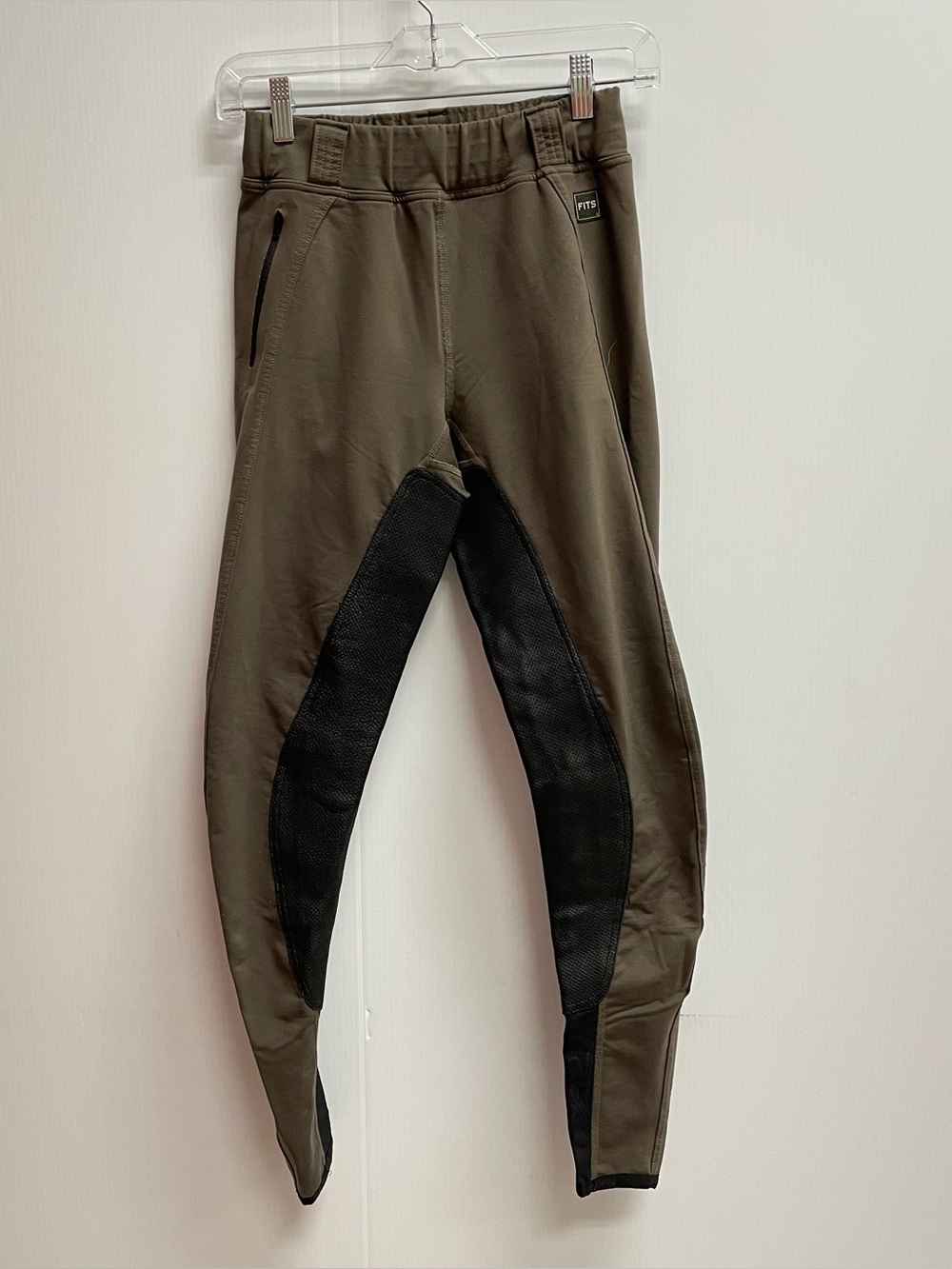 BROWN FITS RIDING EQUESTRIAN PANTS WOMENS SZ MED